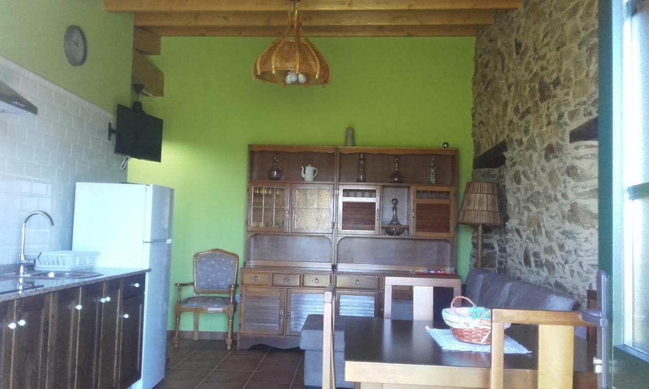 A Minguxaina Lägenhet Ribadeo Exteriör bild